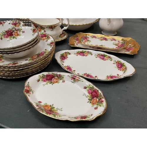 162A - A ROYAL ALBERT OLD COUNTRY ROSES PART DINNER SERVICE COMPRISING OF THIRTY THREE PIECES COMPRISING OF... 