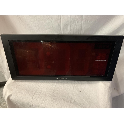 263 - AN ACURITE DIGITAL CLOCK WITH TEMPERATURE AND DATE DISPLAY