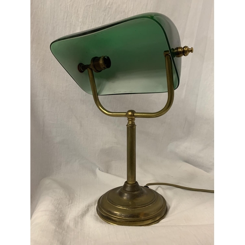 54 - A GREEN SHADED BANKER'S DESK LAMP H: 35CM