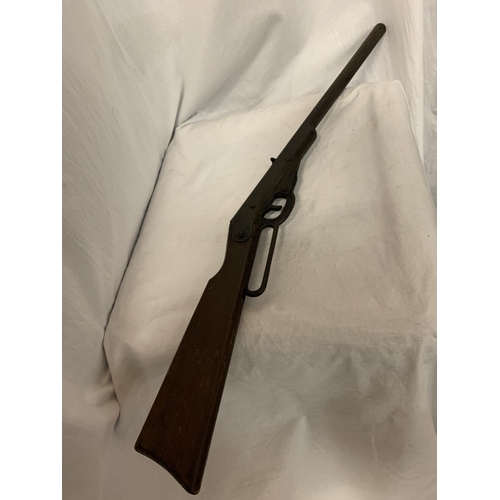 80 - A VINTAGE AIR RIFLE