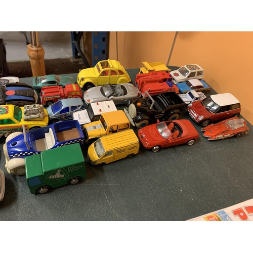 262 - A COLLECTION OF TOY CARS