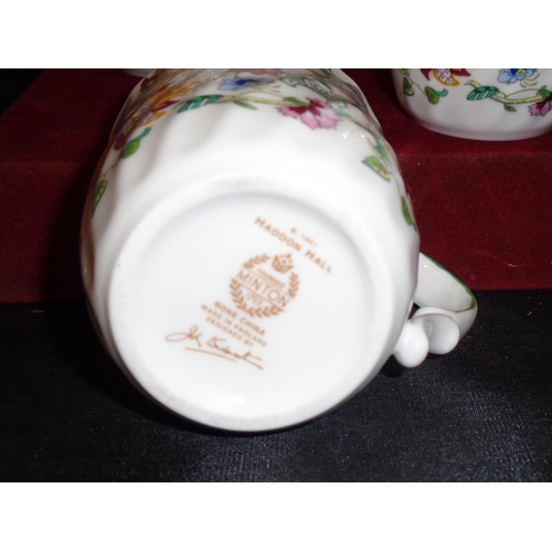 711 - SIX MINTON HADDON HALL MUGS