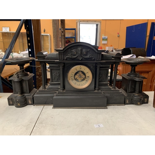 3 - A VERY LARGE VICTORIAN BLACK SLATE EIGHT DAY STRIKING MANTEL CLOCK (H: 35CM)TO ALSO INCLUDE A PAIR O... 