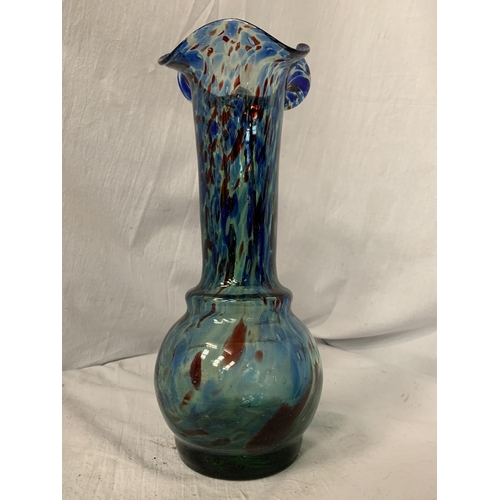 31 - A COLOURFUL MURANO STYLE VASE H: 33CM