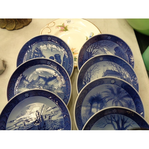 257 - A COLLECTION OF ELEVEN ROYAL COPENHAGEN BLUE CHINA PLATES TO INCLUDE ONE OTHER EXAMPLE