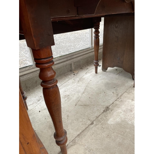 2044 - A VICTORIAN MAHOGANY PEMBROKE TABLE WITH SINGLE DRAWER, ON TURNED LEGS, 38