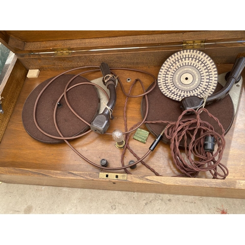 1260 - A WOODEN CASED COLLARO RECORD PLAYER