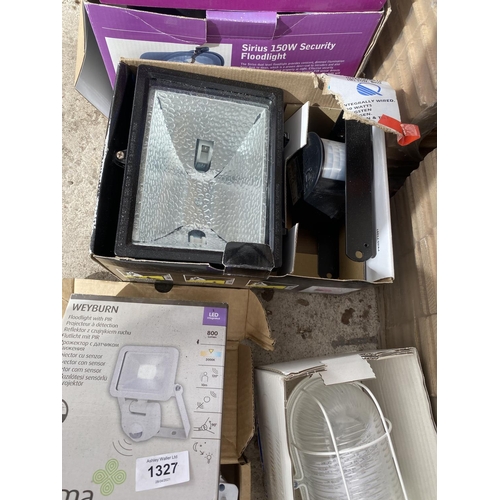 1327 - AN ASSORTMENT OF EXTERIOR LIGHT FITTINGS