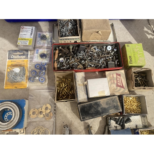 1403 - A LARGE COLLECTION OF ASSORTED HARD WARE ITEMS TO INCLUDE BEARINGS, DRILL BITS AND SCREWS ETC