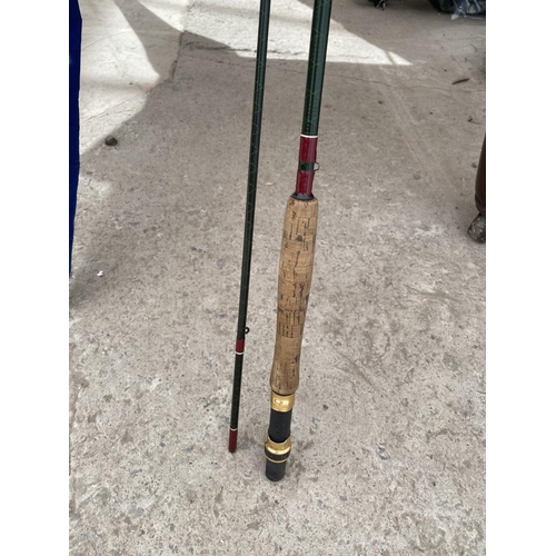 1520 - A 3 METRE CARBON FLY FISHING ROD