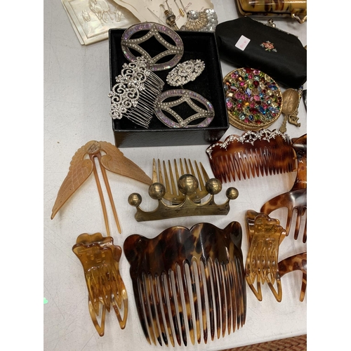 197 - A SELECTION OF DECORATIVE ITEMS TO INCLUDE A SMALL TORTOISE SHELL VANITY BOX, VINTAGE HAT PINS, HAIR... 