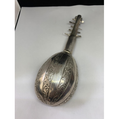 523 - A HALLMARKED CHESTER 1889 SILVER MANDOLIN GROSS WEIGHT 150g