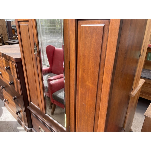 2080 - A VICTORIAN MAHOGANY MIRROR-DOOR WARDROBE WITH SINGLE DRAWER TO THE BASE 39.5