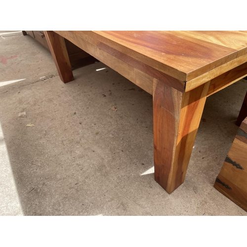 2103 - A MODERN HARDWOOD COFFEE TABLE, 43.5X24