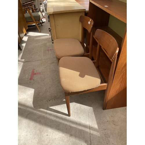 2131 - A PAIR OF RETRO TEAK G-PLAN STYLE DINING CHAIRS