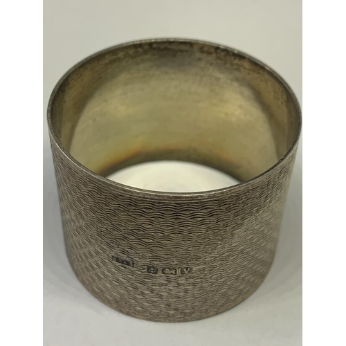 529 - A HALLMARKED BIRMINGHAM 1920 SILVER NAPKIN RING GROSS WEIGHT 31g