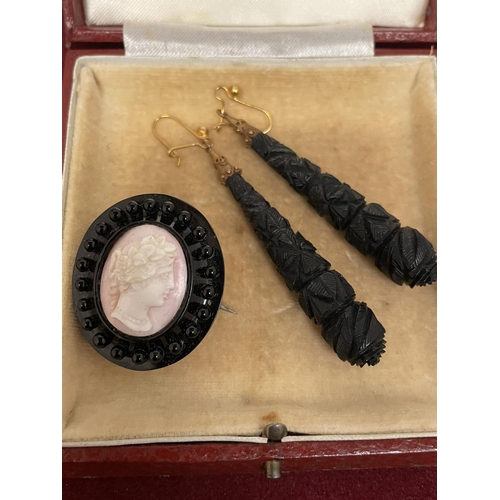 502 - A PAIR OF WHITBY JET MOUNTED GOLD EARRINGS C 1840 WITH A VICTORIAN JET CAMEO BROOCH