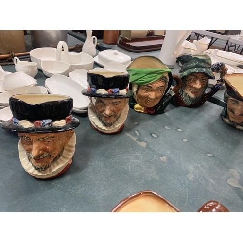 324 - TEN ROYAL DOULTON TOBY JUGS TO INCLUDE 'OLD CHARLIE', 'ROBIN HOOD' AND 'DICK TURPIN' ETC