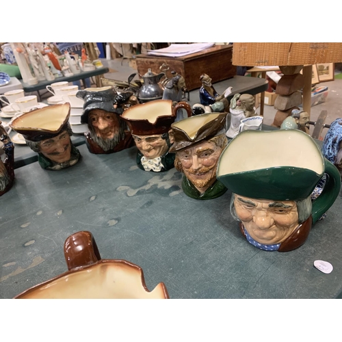 324 - TEN ROYAL DOULTON TOBY JUGS TO INCLUDE 'OLD CHARLIE', 'ROBIN HOOD' AND 'DICK TURPIN' ETC