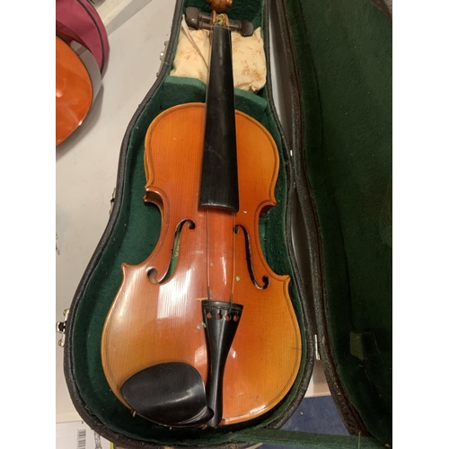 359 - A SKYLARK VIOLIN WITH CARRY CASE