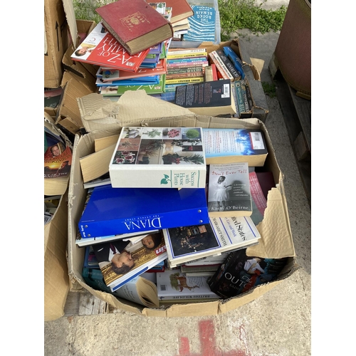 1842 - A LARGE ASSORTMENT OF BOOKS TO INCLUDE HORTICULTURE AND ROYAL BOOKS ETC