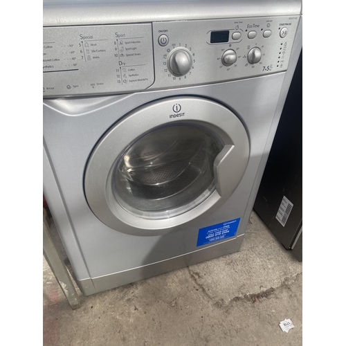 1852 - A SILVER INDESIT WASHING MACHINE BELIEVED IN WORKING ORDER BUT NO WARRANTY