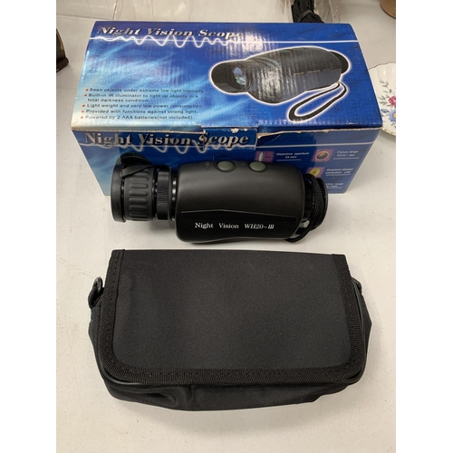 191 - AN AS NEW AND BOXED NV 2000 MONOCULAR NIGHT VISION SCOPE WITH CARRYING CASE