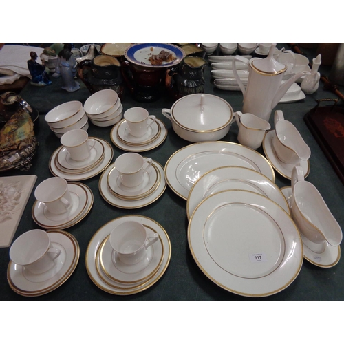 317 - A THIRTY NINE PIECE SPODE 'GOLDEN ETERNITY' COFFEE SET TO INCLUDE VARIOUS TABLE WARE ITEMS