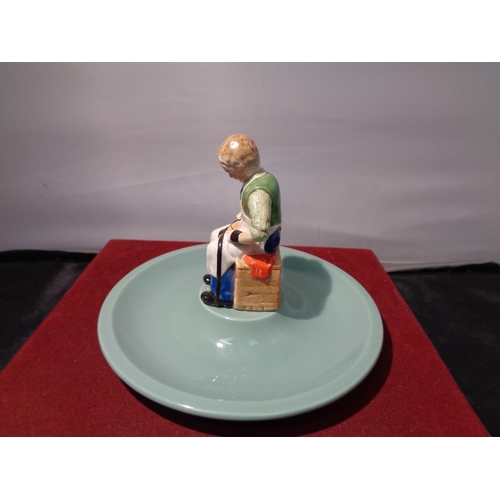 736 - A BESWICK COBBLER SHOEMAKER DISH TIMPSON SHOES