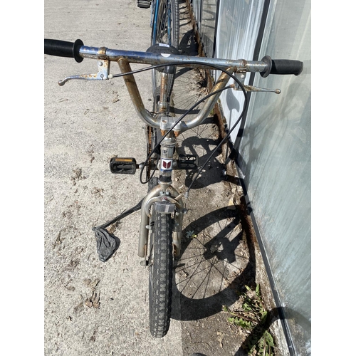 1317 - A CHILDREN'S UNIVERSAL BMX BIKE