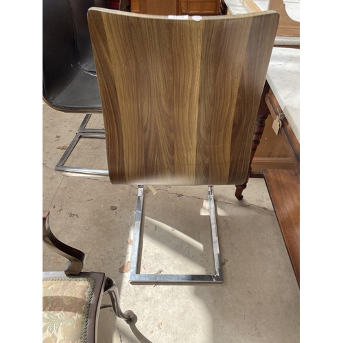 2141 - A SET OF FOUR STYLISH BENTWOOD DINING CHAIRS ON CHROMIUM PLATED FRAMES