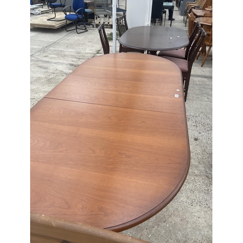 2509 - A MODERN PEDESTAL DINING TABLE, 57x36