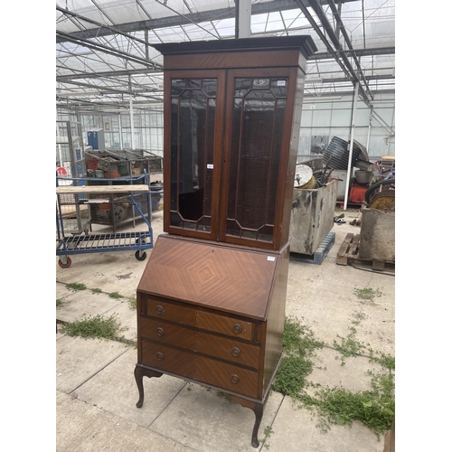 2516 - AN EDWARDIAN MAHOGANY BUREAU BOOKCASE ON CABRIOLE LEGS W:33