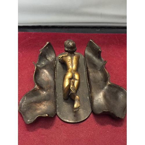 45 - A BERGMAN STYLE COLD PAINTED BRONZE OF A LADY IN A BLANKET LENGTH APPROXIMATELY 14CM