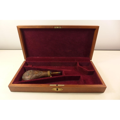 314 - A WOODEN CASE FOR A REVOLVER WHICH WOULD SUIT A NAVY COLT WIDTH 38CM DEPTH 19CM HEIGHT 6CM