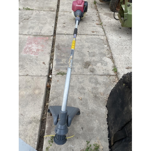 222 - HONDA 4 STROKE STRIMMER  + VAT