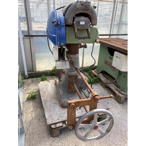 100 - WADKIN LTD 3 PHASE SAW NO VAT