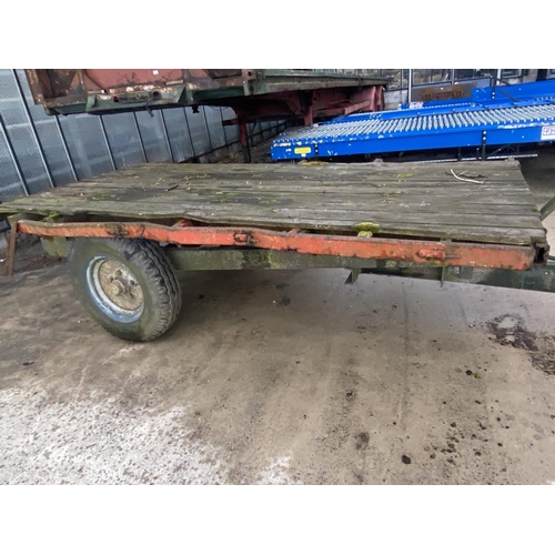 232 - FLAT TRAILER  - NO SIDES + VAT