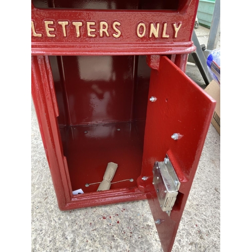 283 - A REPRODUCTION MAIL BOX +VAT