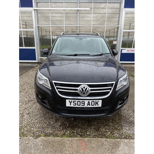 160 - VOLKSWAGEN TIGUAN SPORT 2L TDI -YS09 AOK-2009-NO VAT- 5 DOOR -  6 SPEED DIESEL-TOP SPEC- -103254 MIL... 