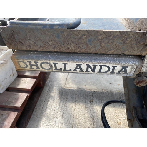 457 - DHOLLANDIA  TAIL LIFT NO VAT