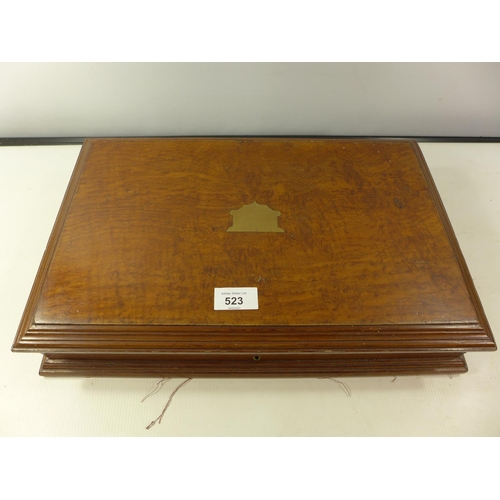 523 - AN OAK BOX, SUITABLE TO BE MADE INTO A PISTOL CASE, WIDTH 43CM, DEPTH 28CM