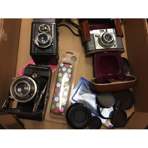 119 - A BOX OF CAMERAS AND ACCESSORIES