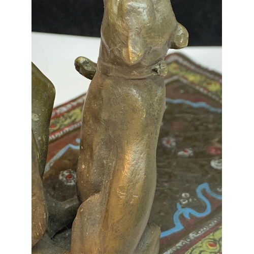 120A - A COLD PAINTED BRONZE OF A NUDE LADY WITH HER LEOPARD A/F  L: 16CM