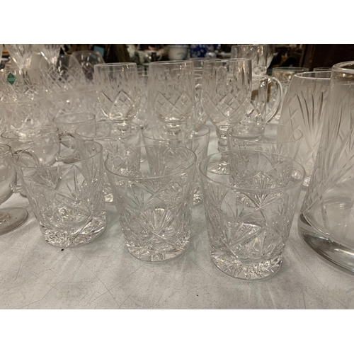 191 - A LARGE SELECTION OF CUT CRYSTAL GLASSWARE TO INCLUDE EDINBURGH CRYSTAL AND STUART CRYSTAL