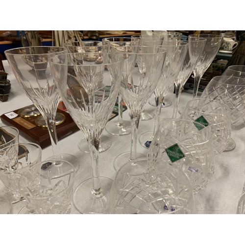 191 - A LARGE SELECTION OF CUT CRYSTAL GLASSWARE TO INCLUDE EDINBURGH CRYSTAL AND STUART CRYSTAL