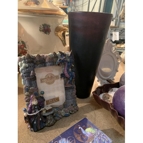 255 - A LARGE PURPLE VASE, DECORATIVE LEAF SHAPED BOWL ETC