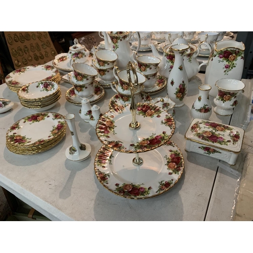 266 - A LARGE COLLECTION OF ROYAL ALBERT 'OLD COUNTRY ROSES' AFTERNOON TEA AND TABLEWARES. TO INCLUDE TWO ... 