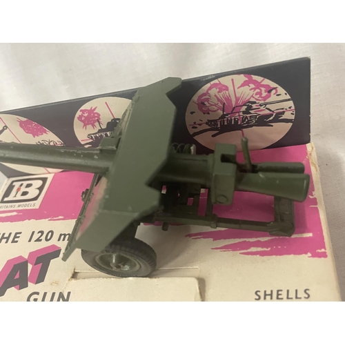 306 - A BOXED BRITAINS 120 MM BAT GUN