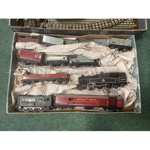 310 - VARIOUS HORNBY DUBLO ITEMS - A BRITICH RAIL 2-6-4 LOCOMOTIVE NUMBER 80054, A BRITISH RAIL 0-6-0 TANK... 